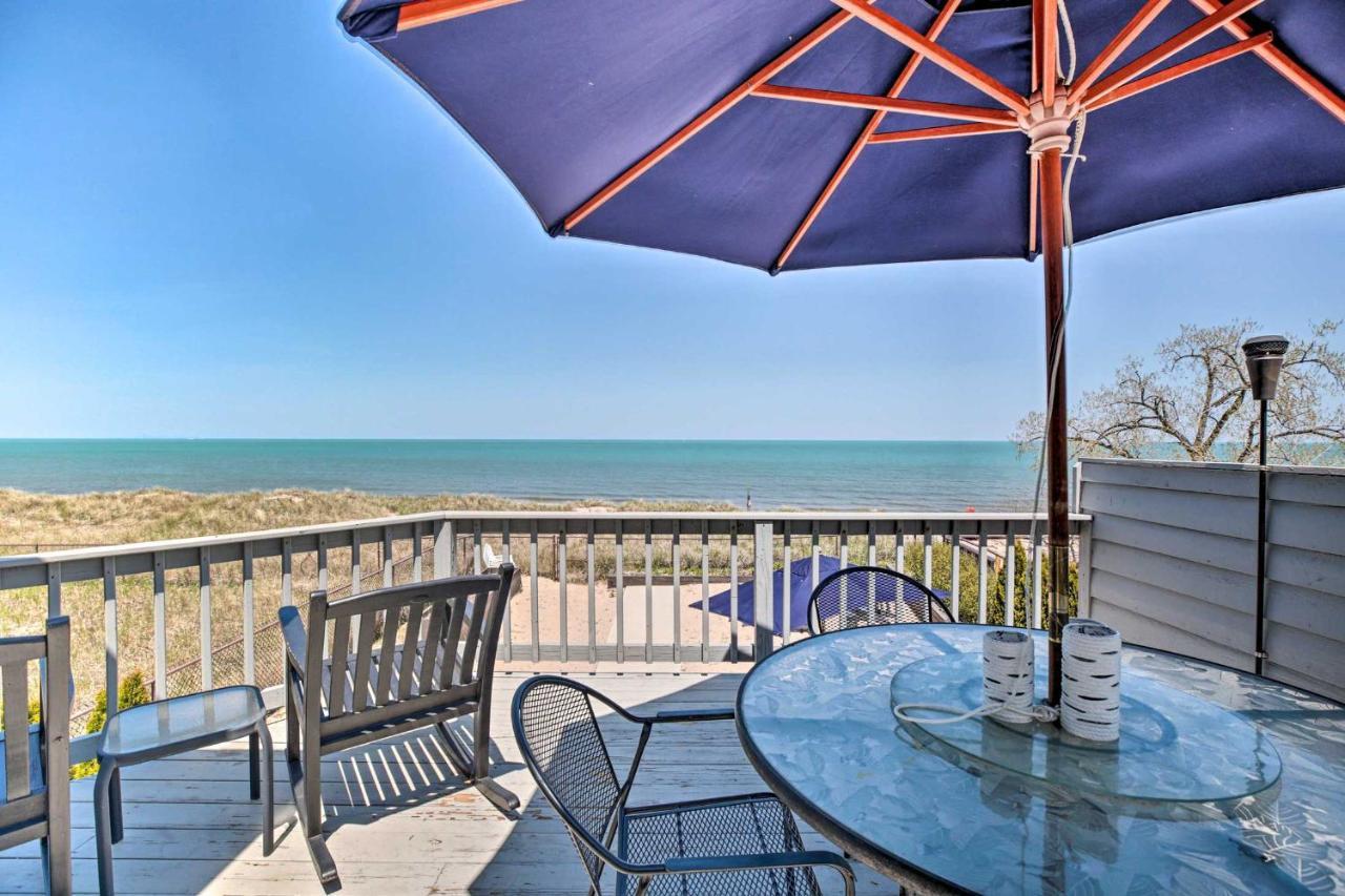 Lakefront Family Retreat With Grill Steps To Beach! Gary Екстер'єр фото