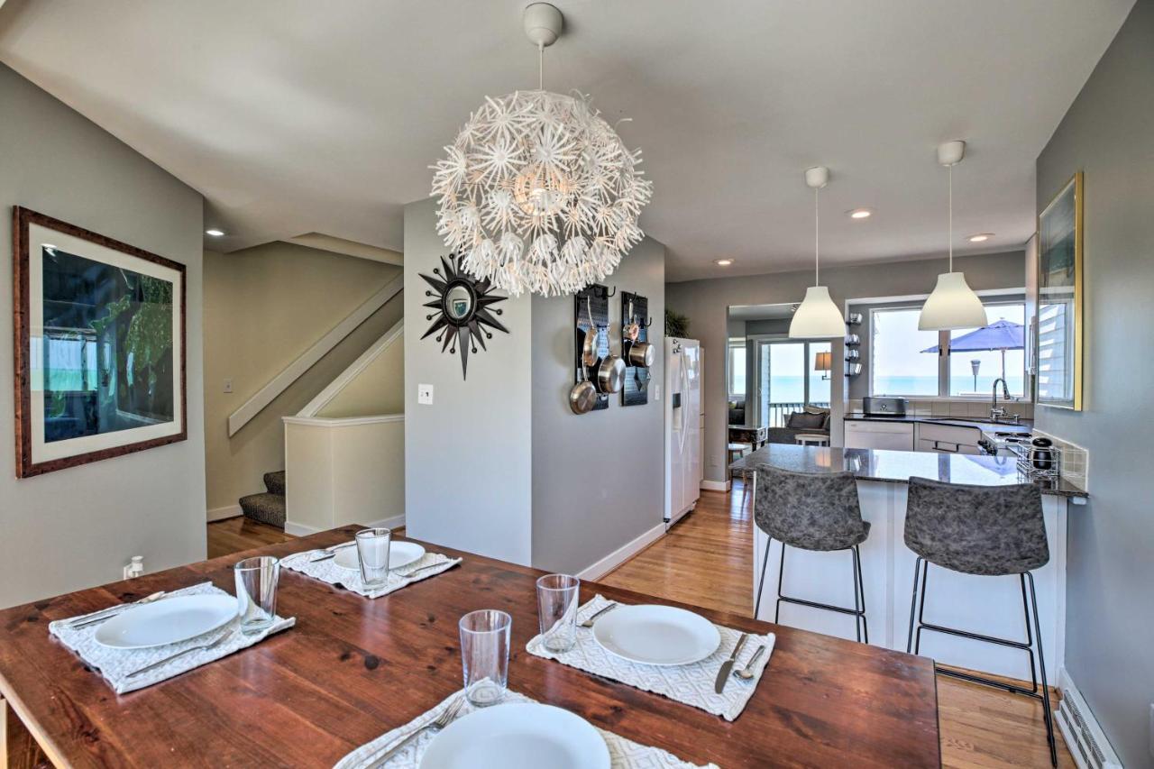 Lakefront Family Retreat With Grill Steps To Beach! Gary Екстер'єр фото