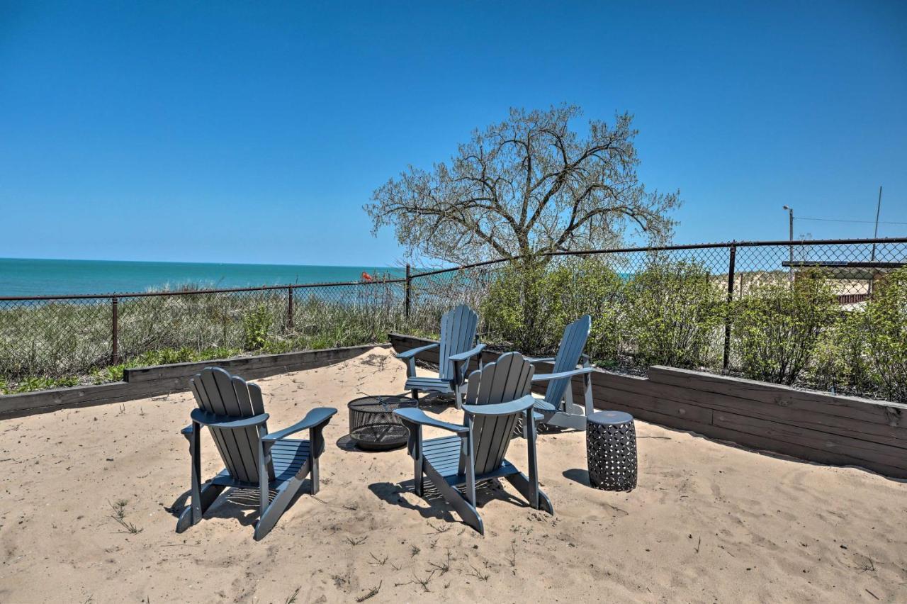 Lakefront Family Retreat With Grill Steps To Beach! Gary Екстер'єр фото